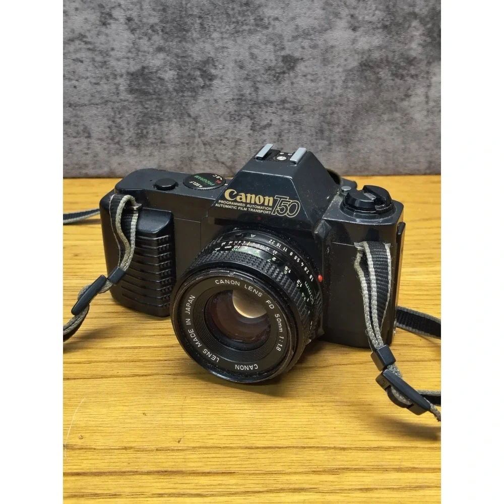 Canon T50 35mm SLR Film Camera Untested w/ FD 50mm 1:.8 Lens